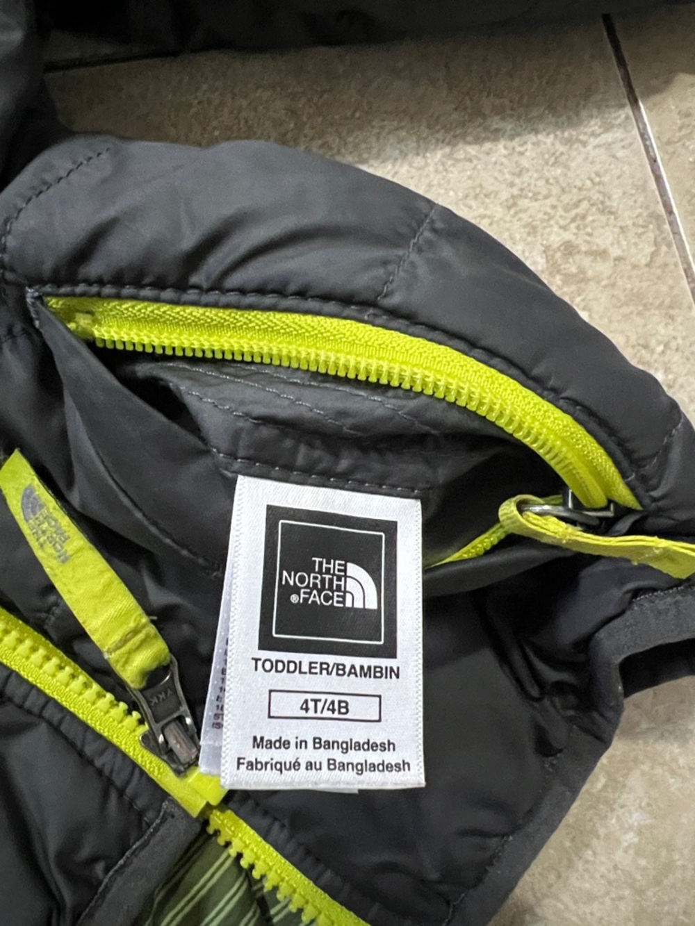 The North Face kids jacket - Picture 10 of 10